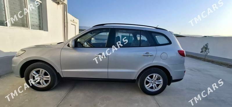 Hyundai Santa Fe 2012 - 230 000 TMT - Ашхабад - img 3