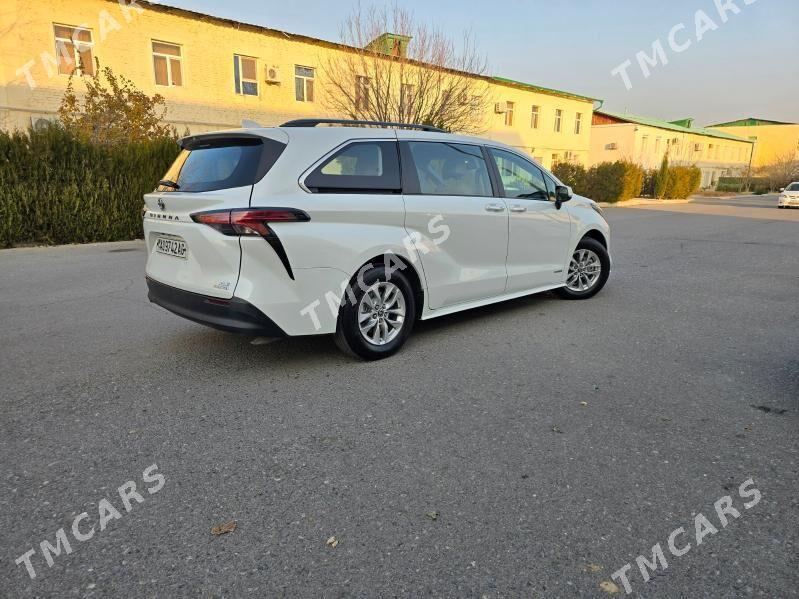 Toyota Sienna 2021 - 490 000 TMT - Aşgabat - img 7