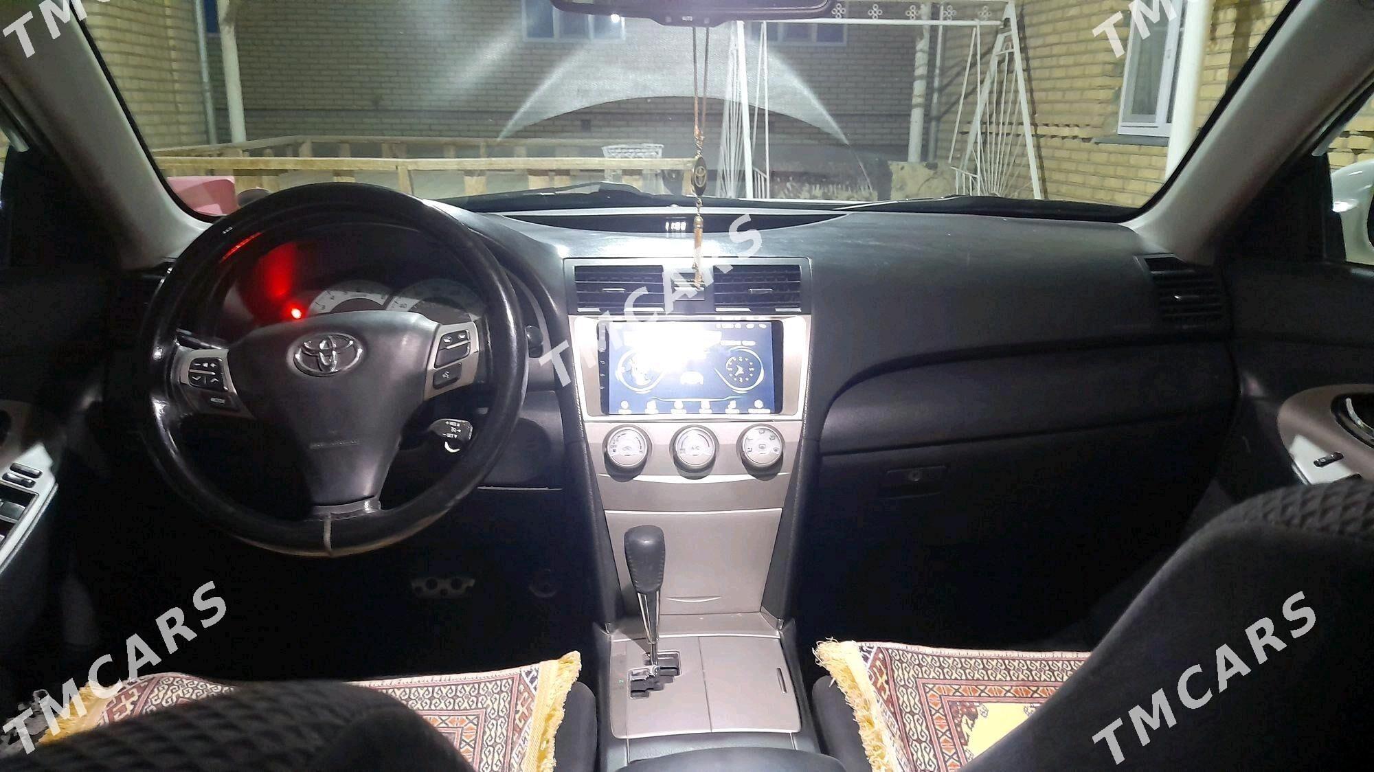 Toyota Camry 2010 - 190 000 TMT - Мары - img 6