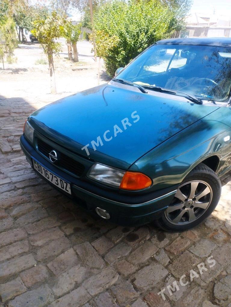 Opel Astra 1995 - 35 000 TMT - Дашогуз - img 2