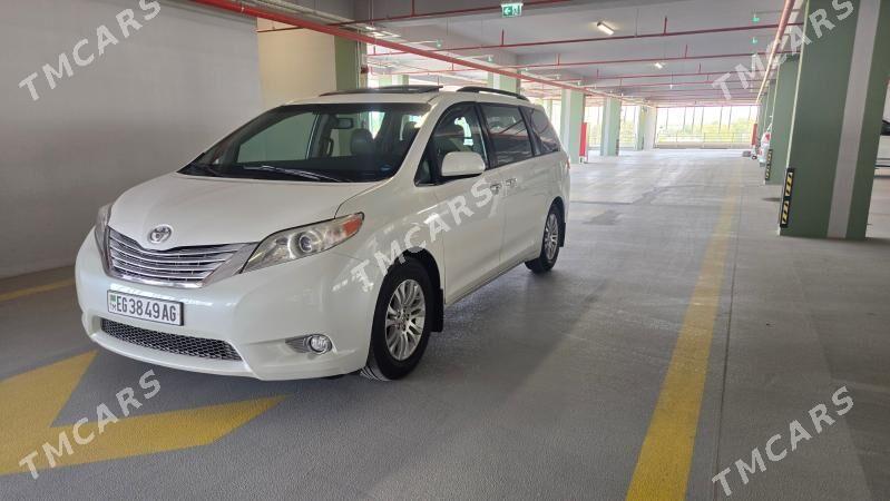 Toyota Sienna 2016 - 415 000 TMT - Aşgabat - img 8