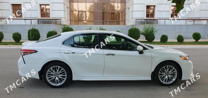 Toyota Camry 2018 - 310 000 TMT - Aşgabat - img 8