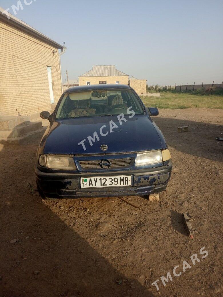 Opel Vectra 1992 - 30 000 TMT - Мургап - img 2