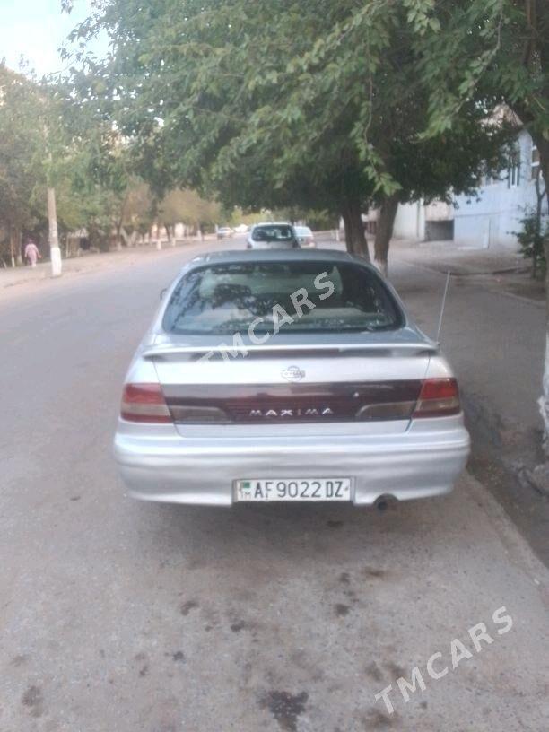 Nissan Maxima 1995 - 36 000 TMT - Daşoguz - img 3