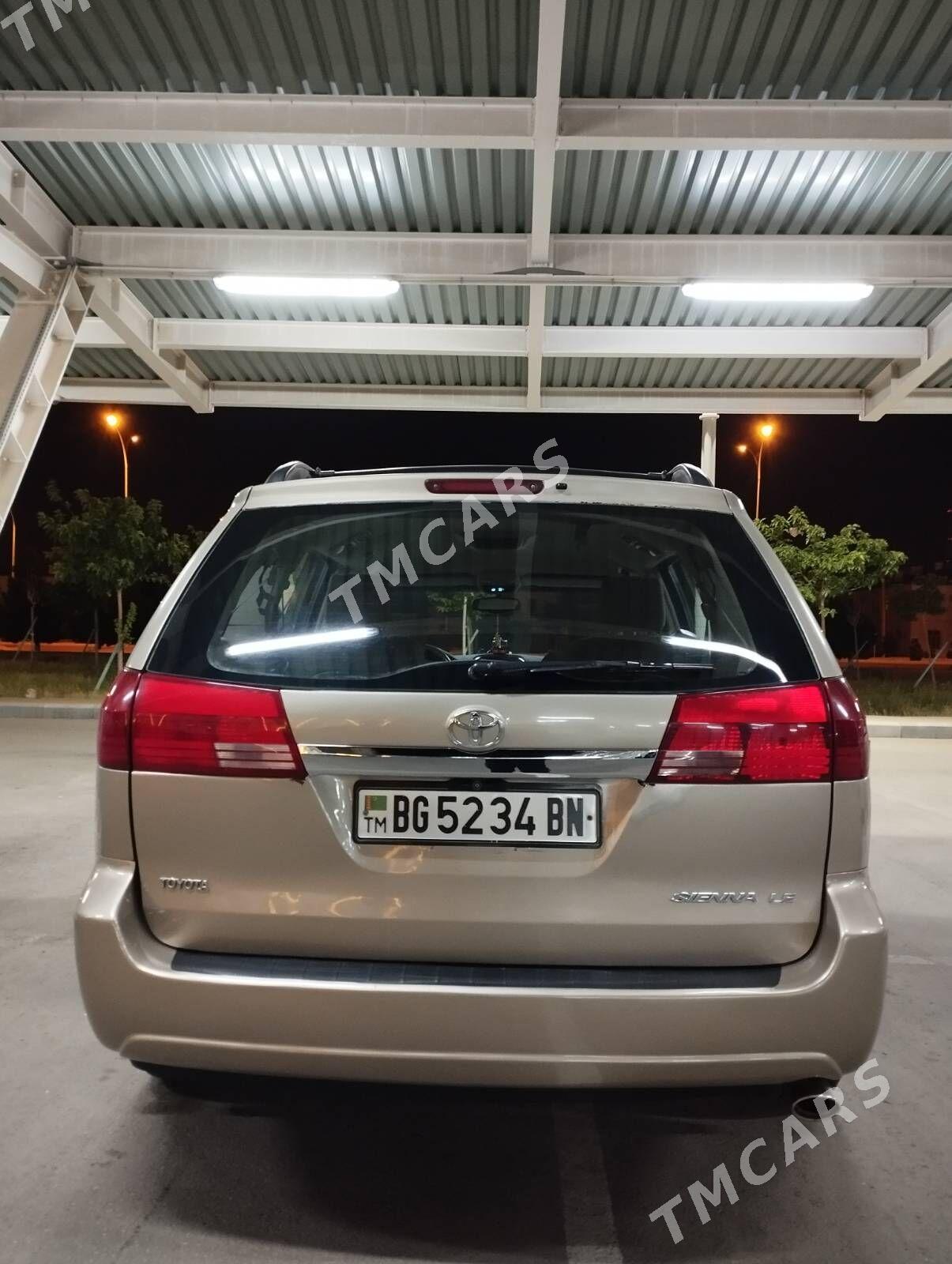 Toyota Sienna 2004 - 190 000 TMT - Балканабат - img 4