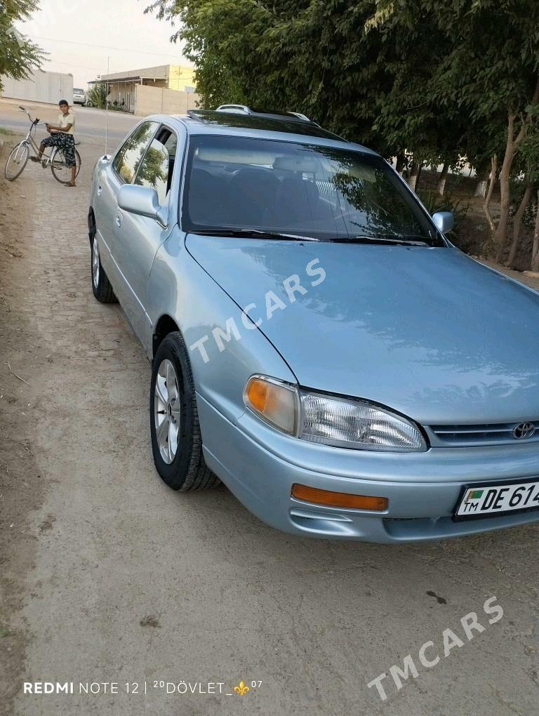 Toyota Camry 1995 - 85 000 TMT - Sakarçäge - img 3