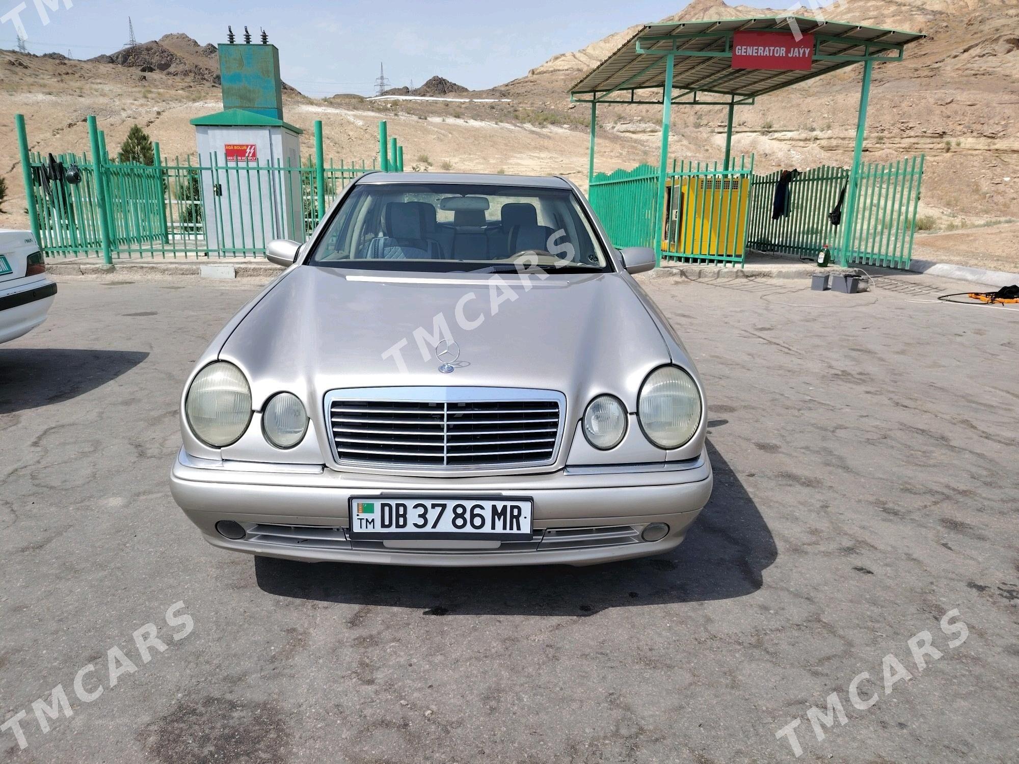 Mercedes-Benz E420 1997 - 67 000 TMT - Туркменбаши - img 3