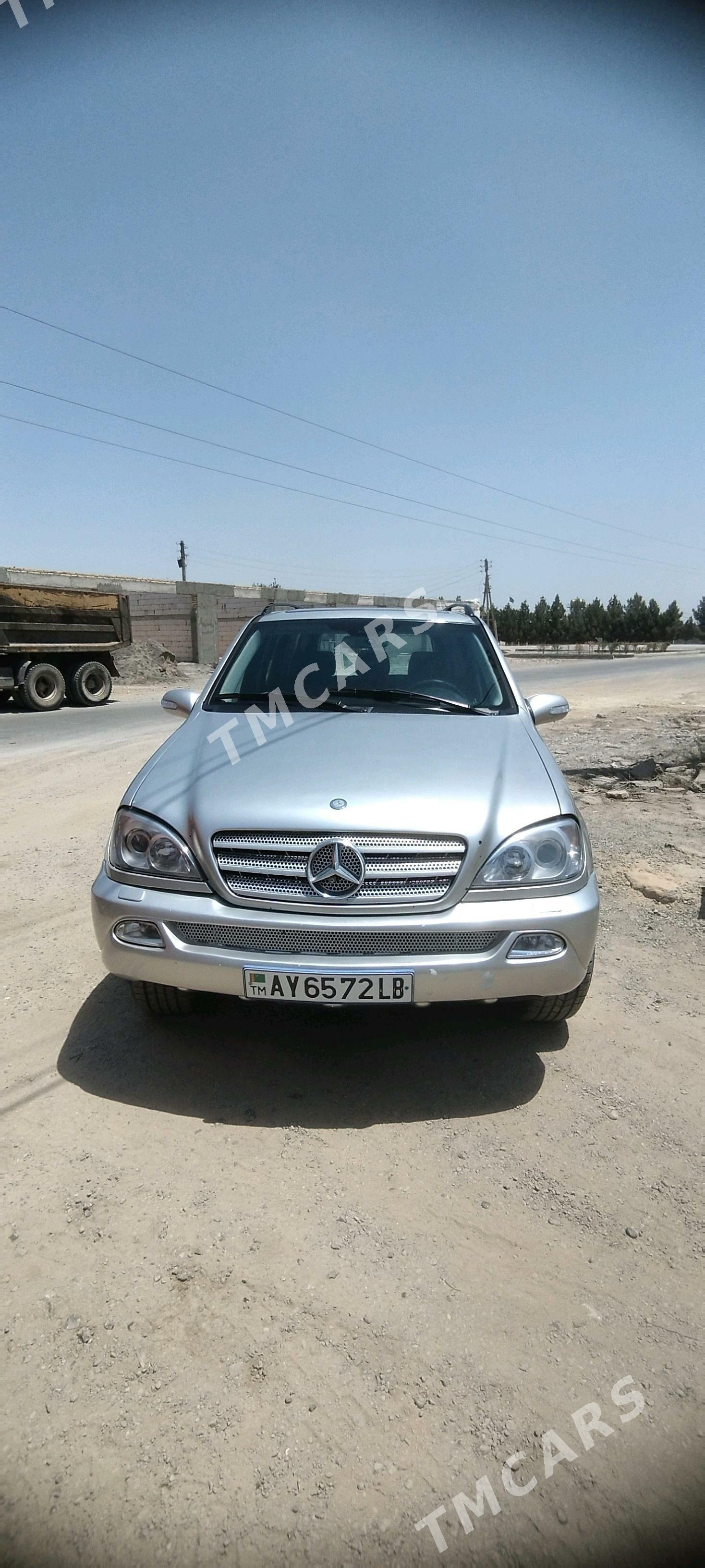 Mercedes-Benz ML400 2002 - 120 000 TMT - Ak bugdaý etraby - img 2