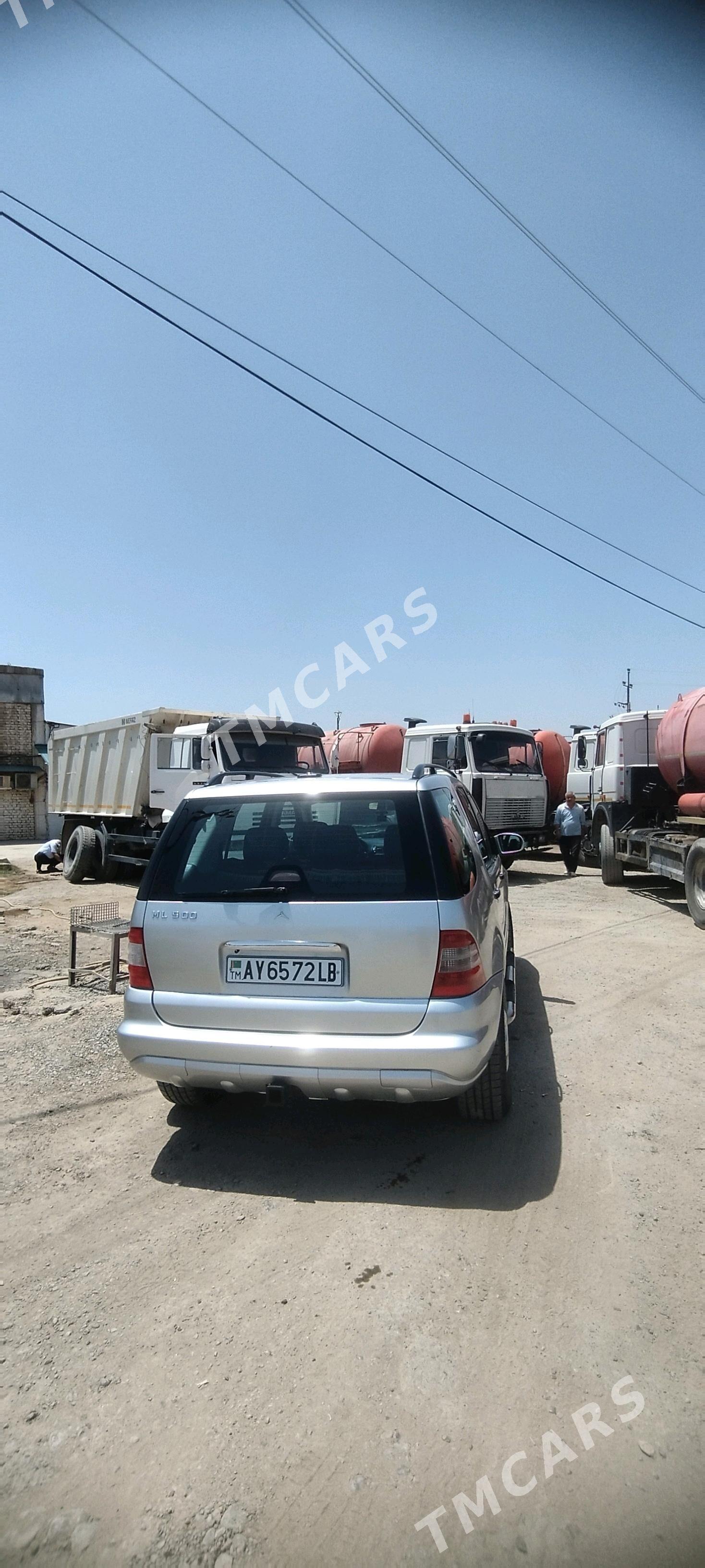 Mercedes-Benz ML400 2002 - 120 000 TMT - Ak bugdaý etraby - img 6