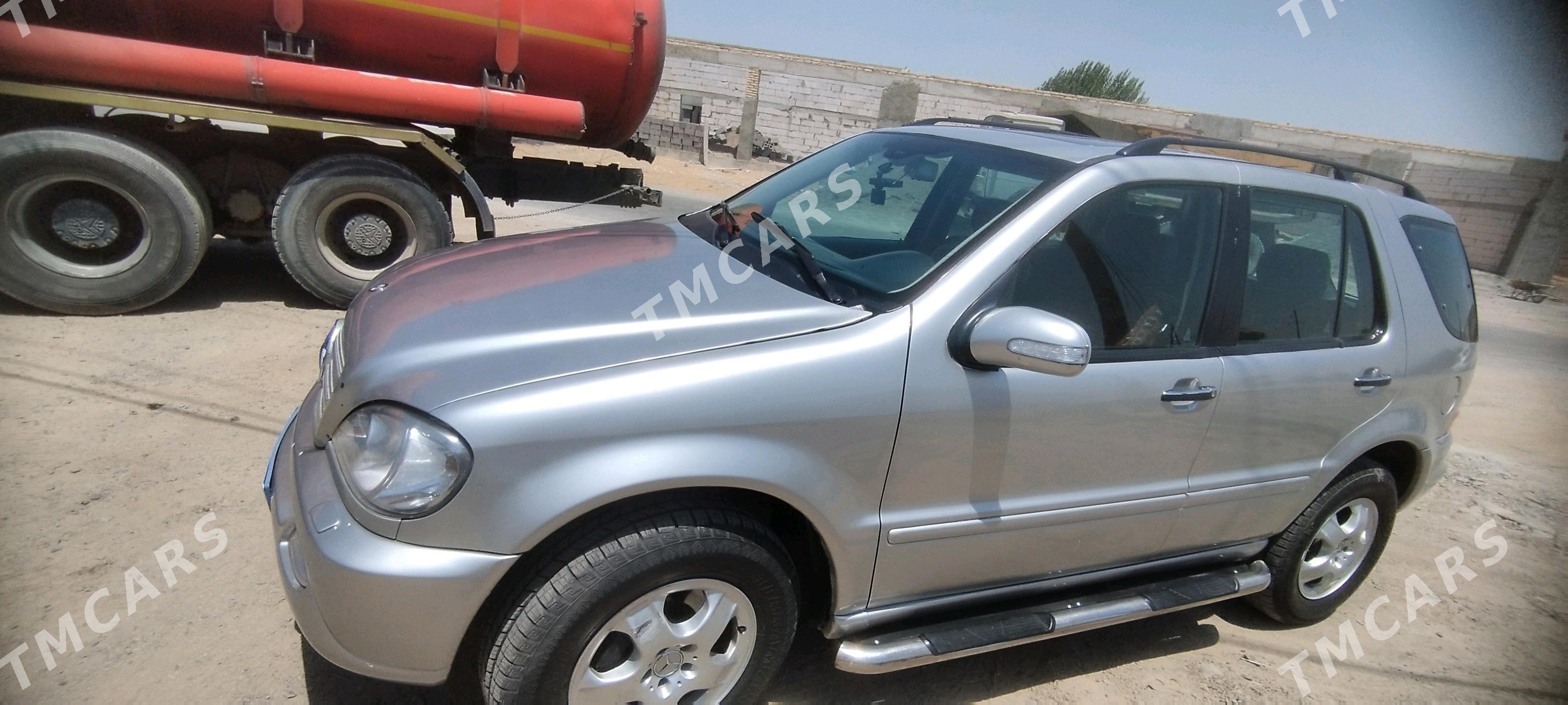 Mercedes-Benz ML400 2002 - 120 000 TMT - Ak bugdaý etraby - img 3