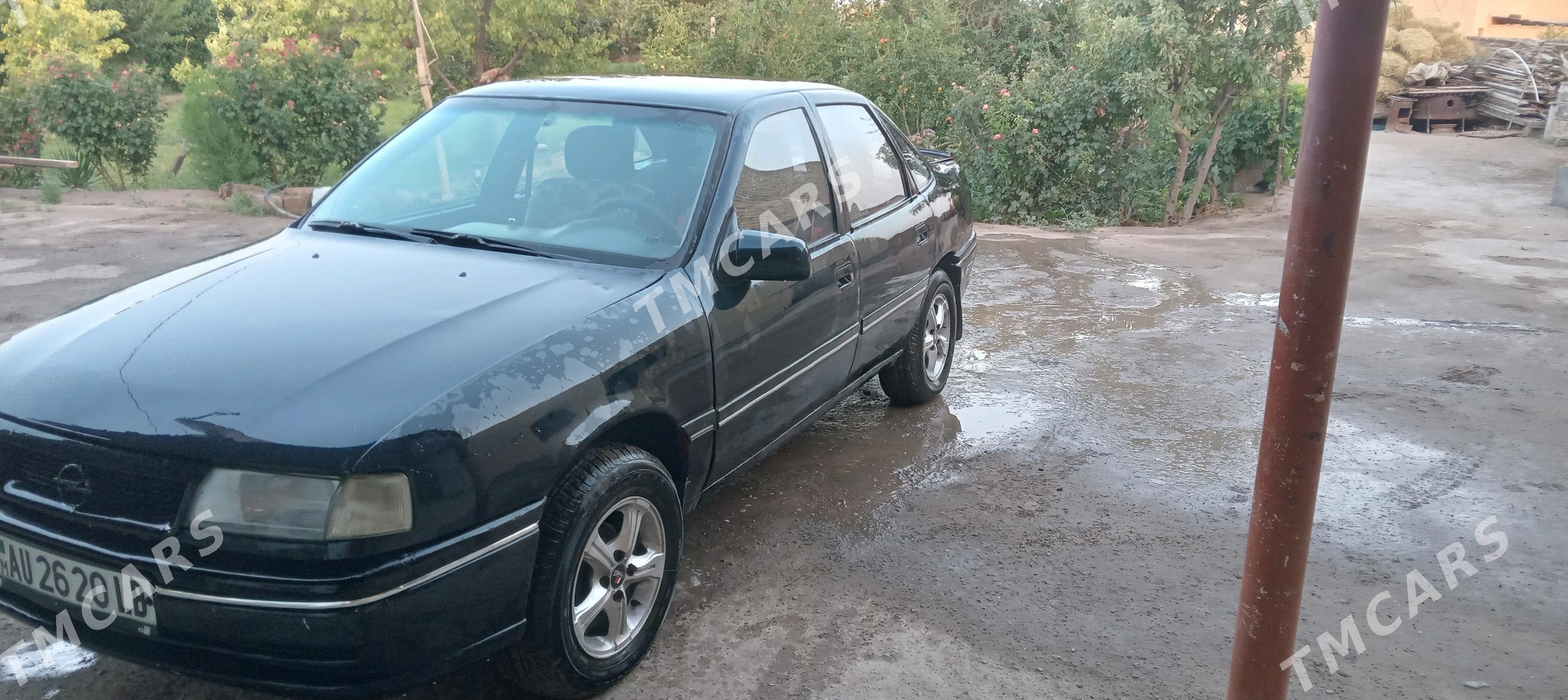 Opel Vectra 1990 - 25 000 TMT - Дянев - img 2