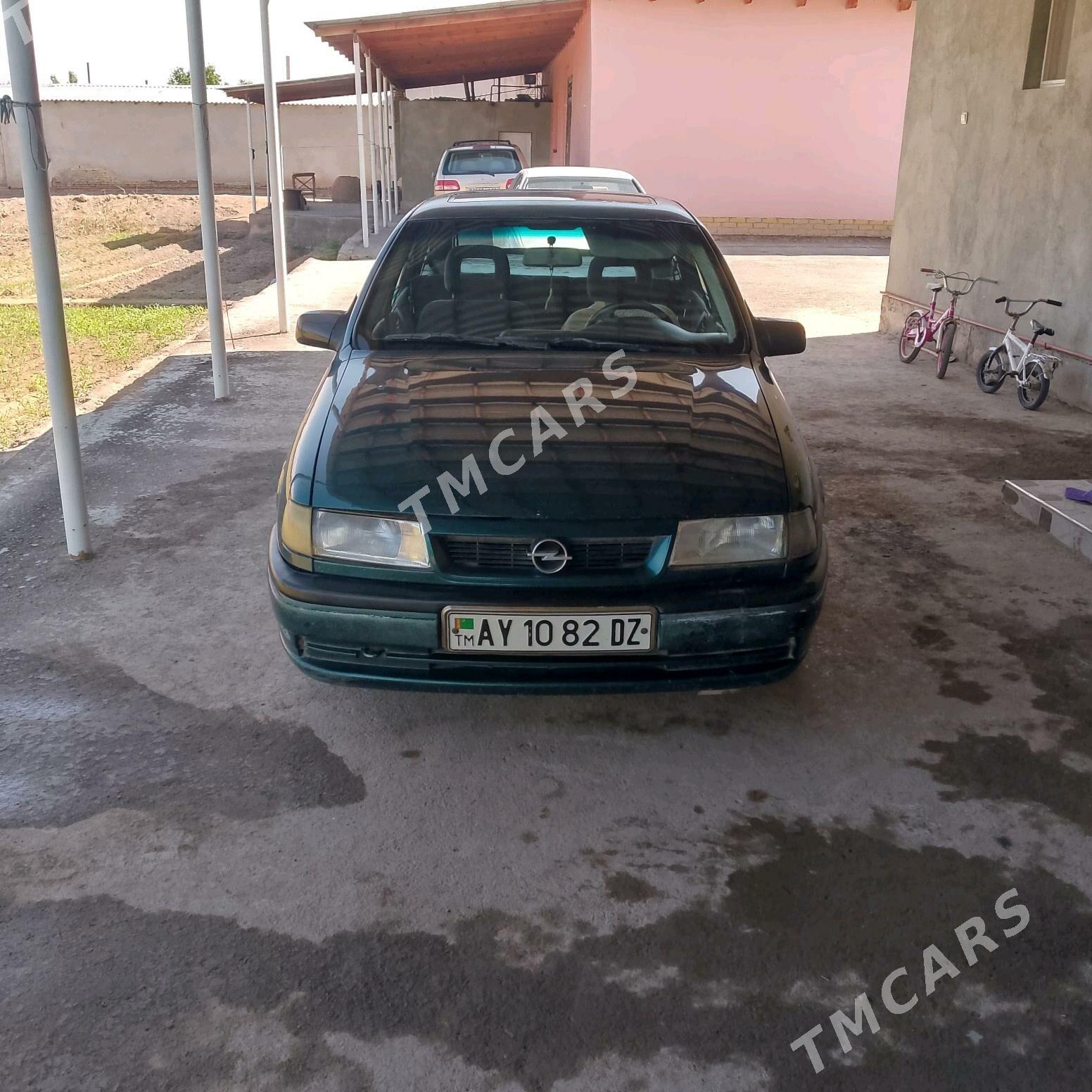 Opel Vectra 1995 - 30 000 TMT - Gubadag - img 4