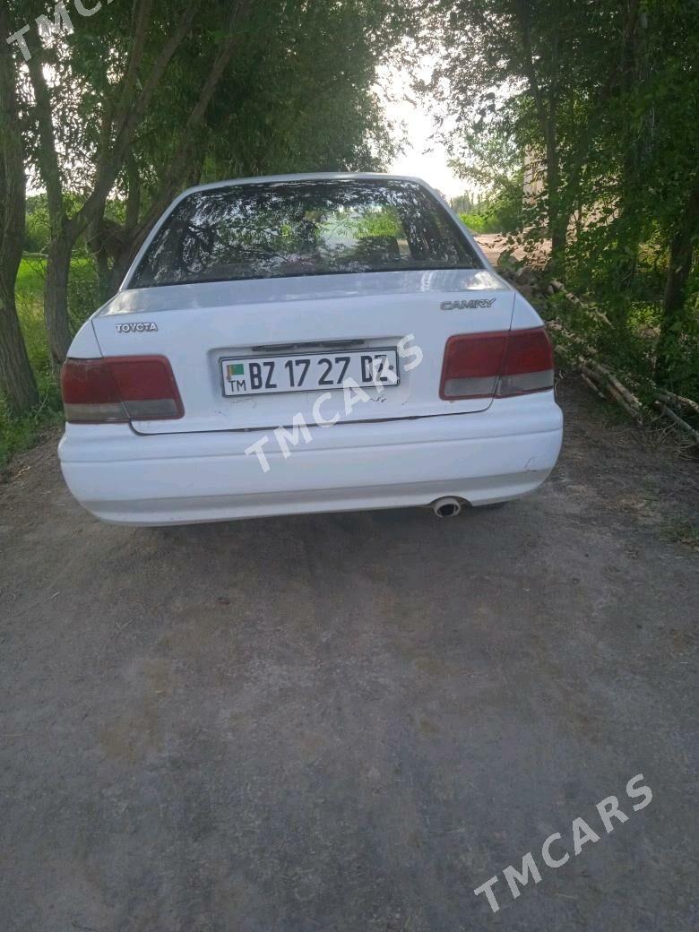 Toyota Vista 1996 - 50 000 TMT - Gurbansoltan Eje - img 2