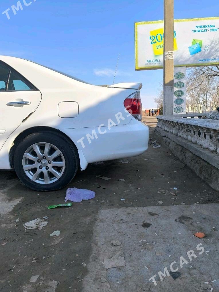 Toyota Camry 2002 - 180 000 TMT - Кёнеургенч - img 4