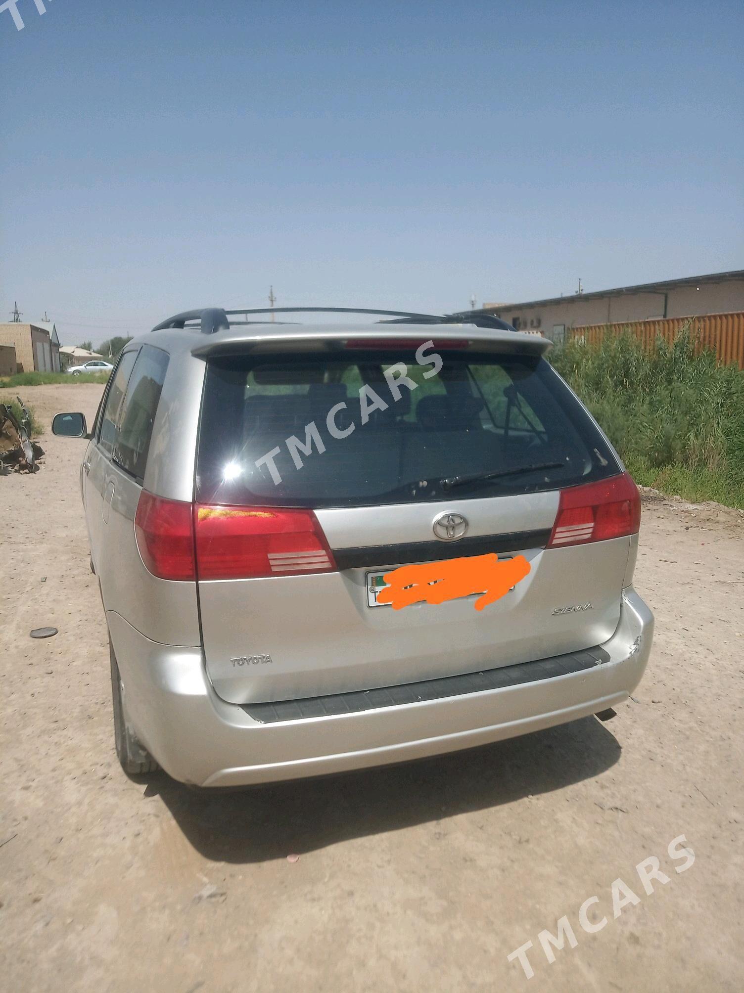 Toyota Sienna 2005 - 160 000 TMT - Murgap - img 4