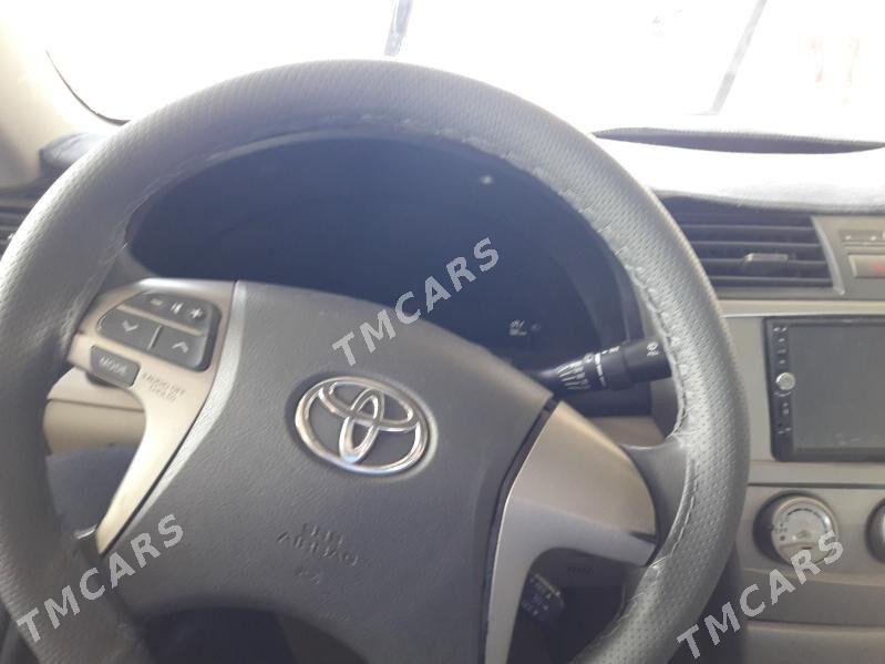Toyota Camry 2006 - 130 000 TMT - Mary - img 3