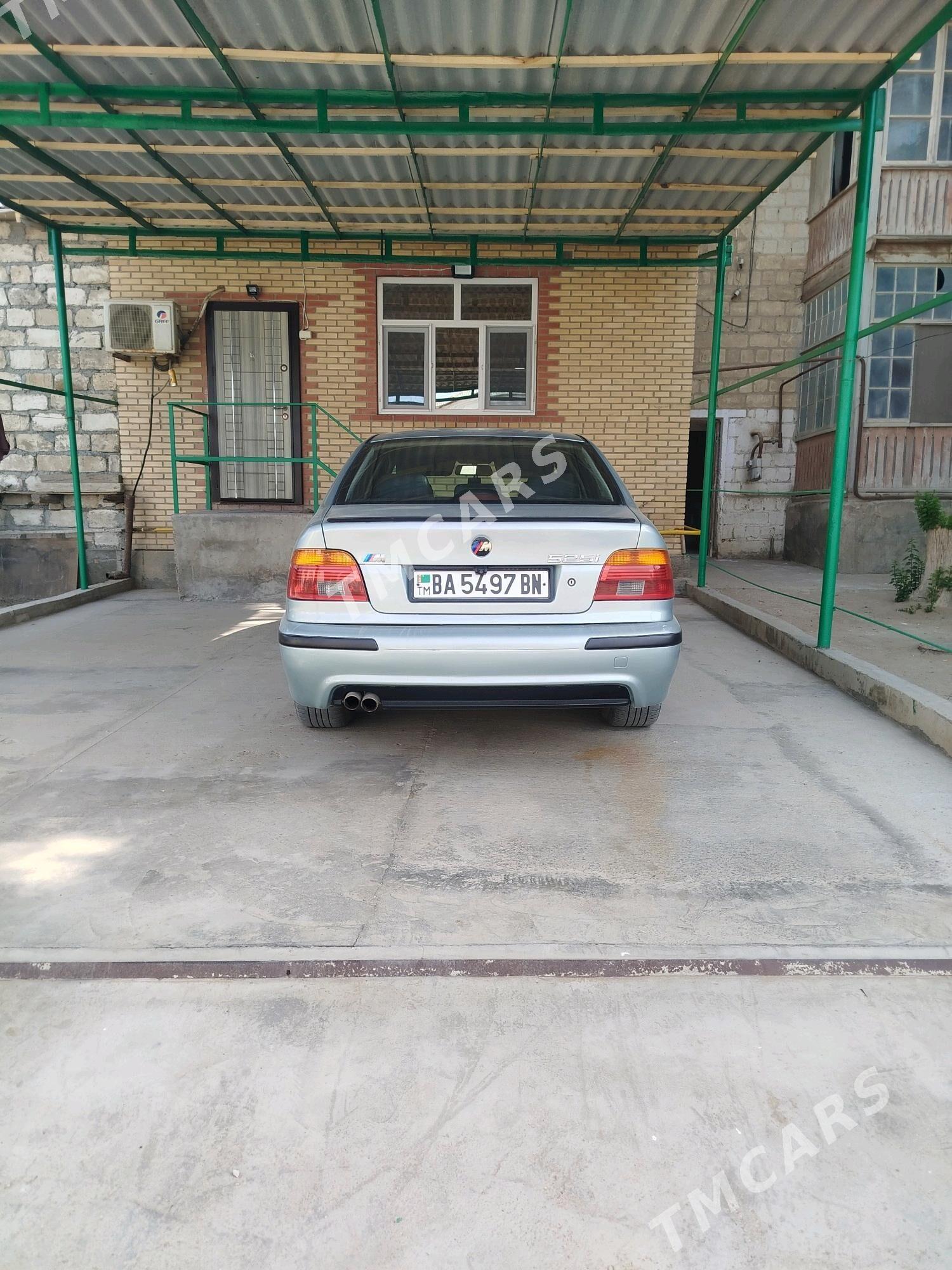 BMW E39 2002 - 120 000 TMT - Balkanabat - img 6