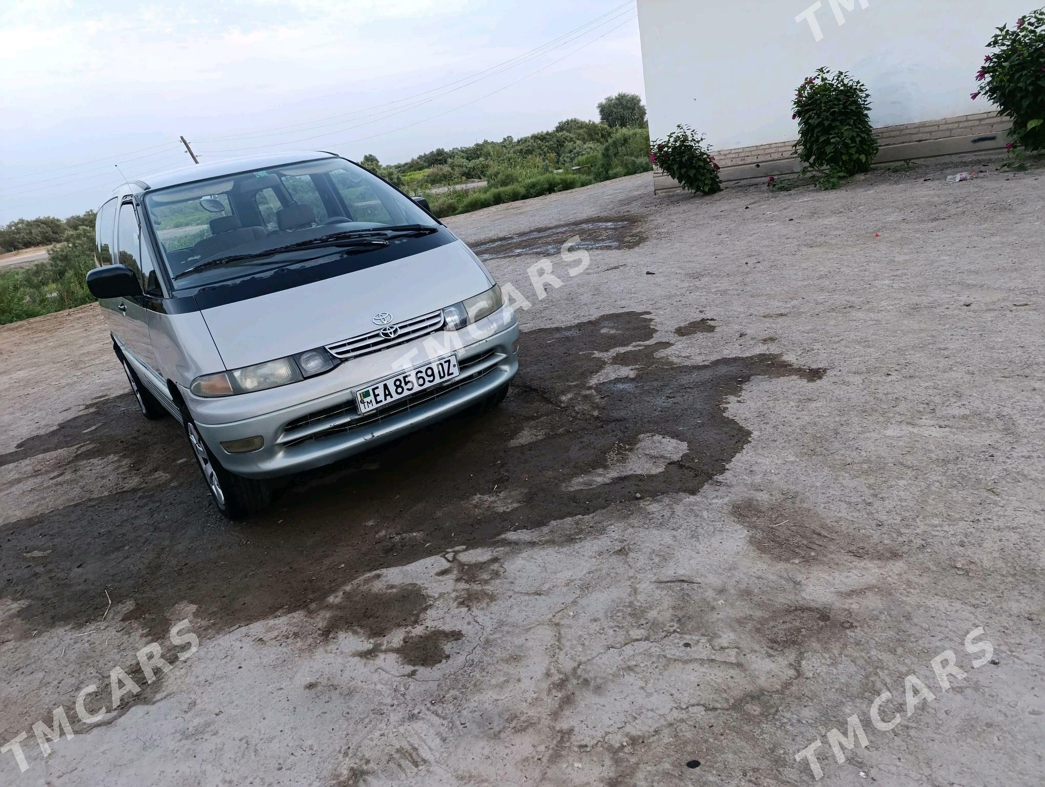 Toyota Previa 1992 - 45 000 TMT - Köneürgenç - img 2