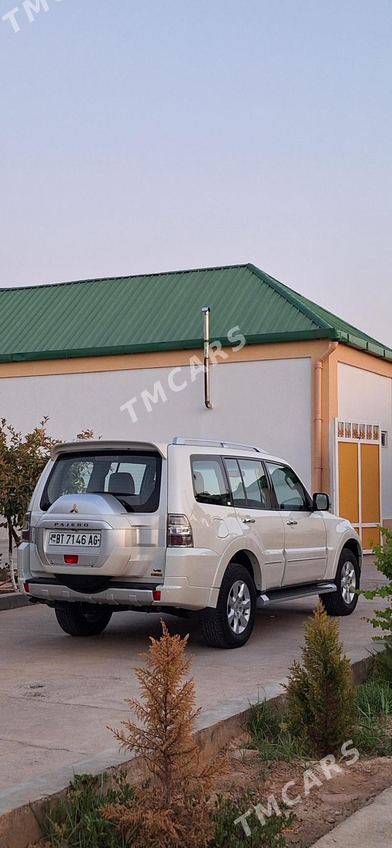 Mitsubishi Pajero 2021 - 420 000 TMT - Ашхабад - img 3