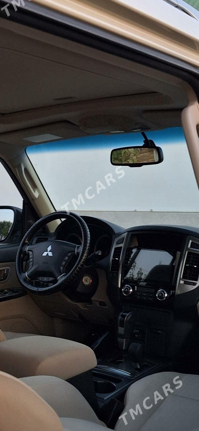 Mitsubishi Pajero 2021 - 420 000 TMT - Ашхабад - img 2