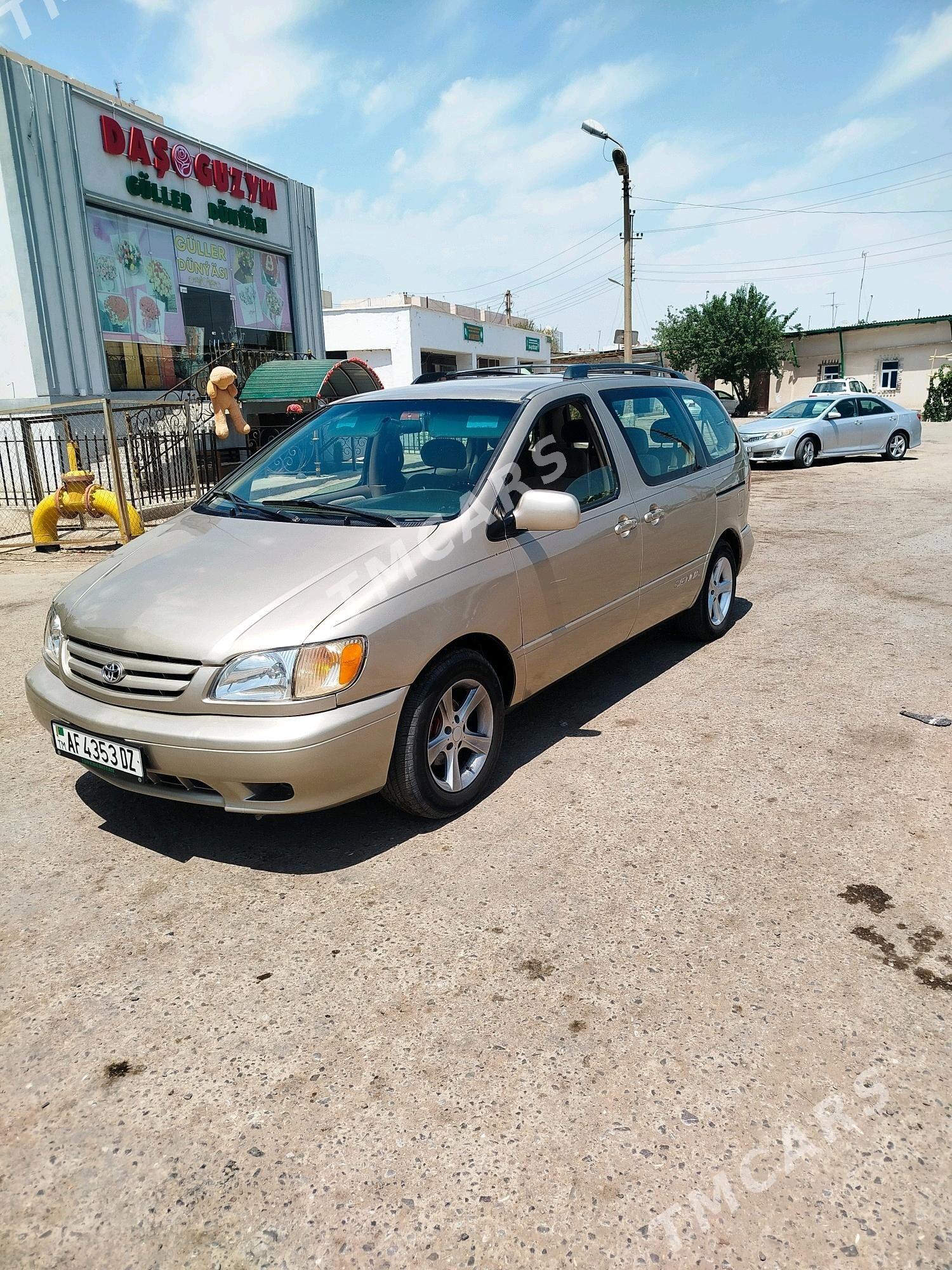 Toyota Sienna 2000 - 126 000 TMT - Daşoguz - img 7