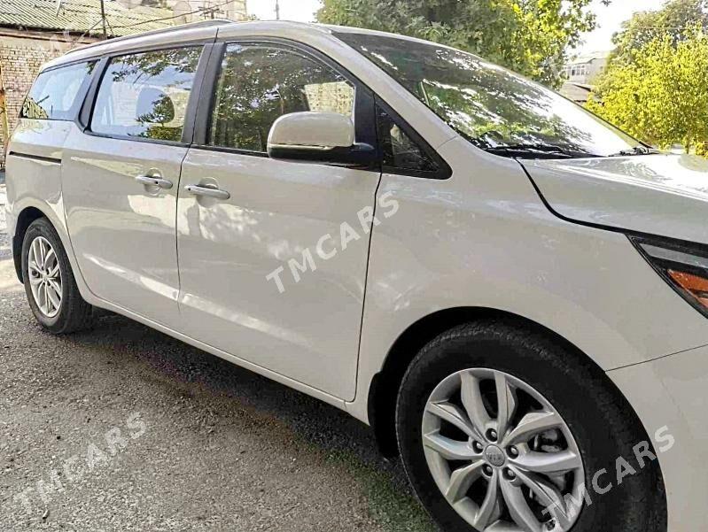 Kia Sedona 2020 - 400 000 TMT - Kim raýon - img 6