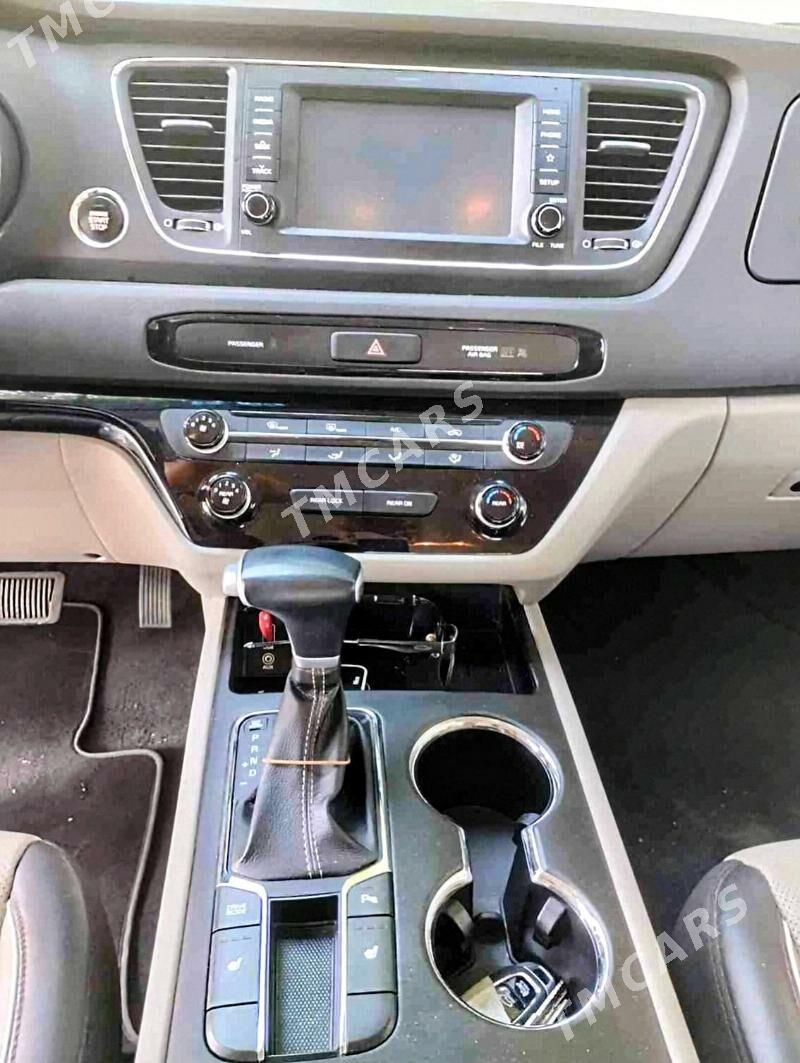 Kia Sedona 2020 - 400 000 TMT - Kim raýon - img 4