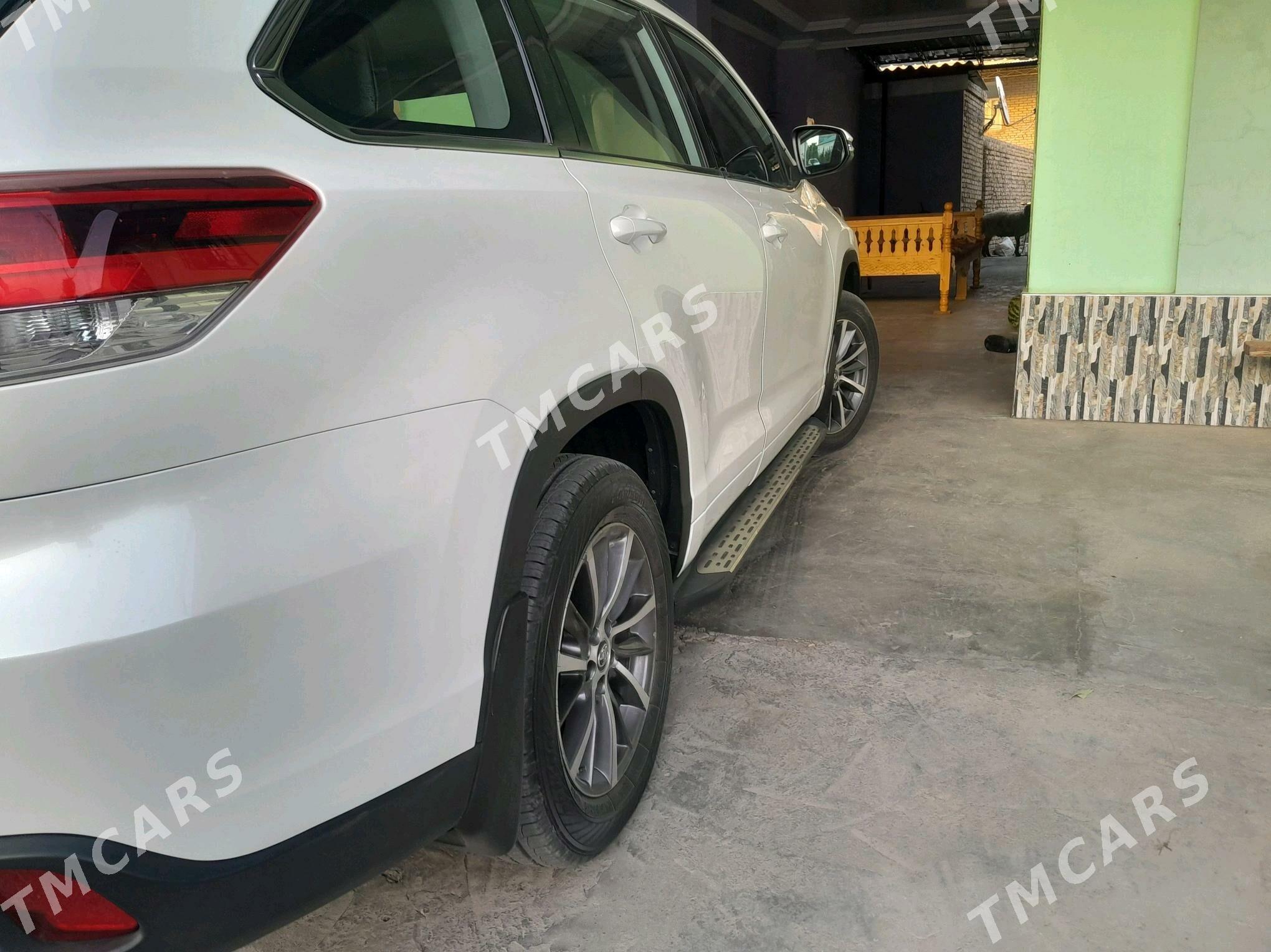 Toyota Highlander 2019 - 500 000 TMT - Türkmenabat - img 4