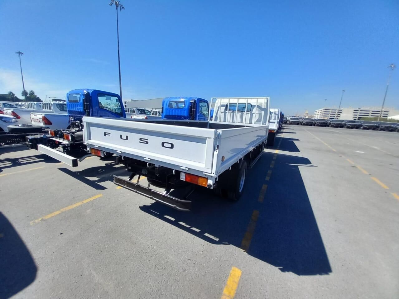 Mitsubishi Canter 2025 - 525 000 TMT - "Алтын Асыр" Гундогар базары ( Толкучка) - img 2