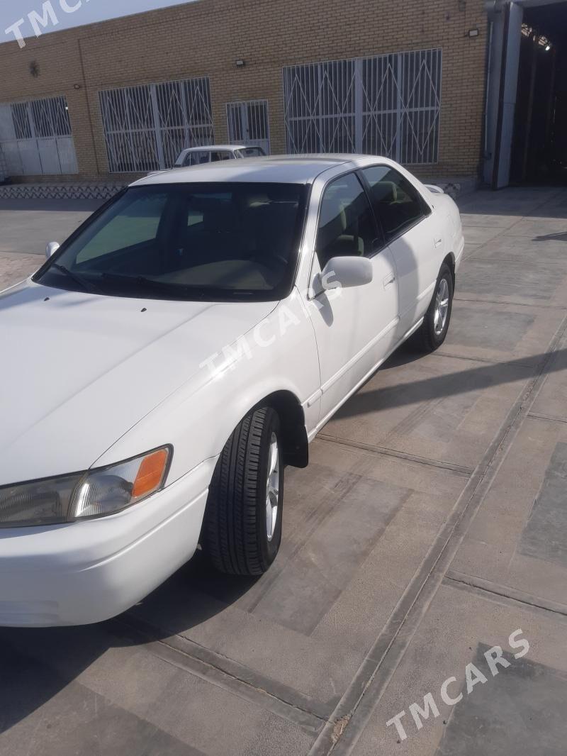 Toyota Camry 1999 - 109 000 TMT - Baýramaly - img 6