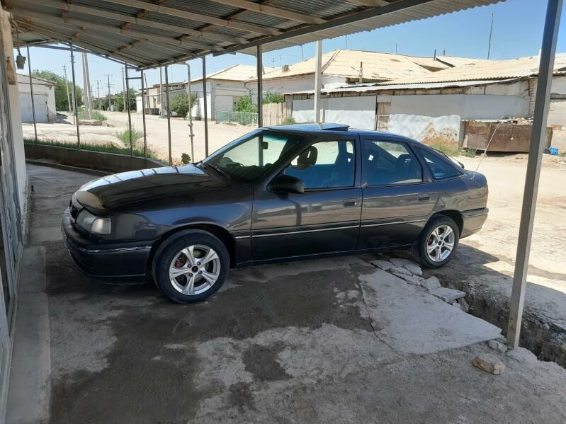 Opel Vectra 1995 - 30 000 TMT - Дашогуз - img 6