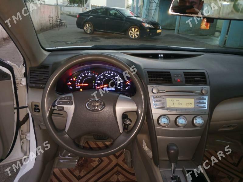 Toyota Camry 2009 - 240 000 TMT - Мары - img 8