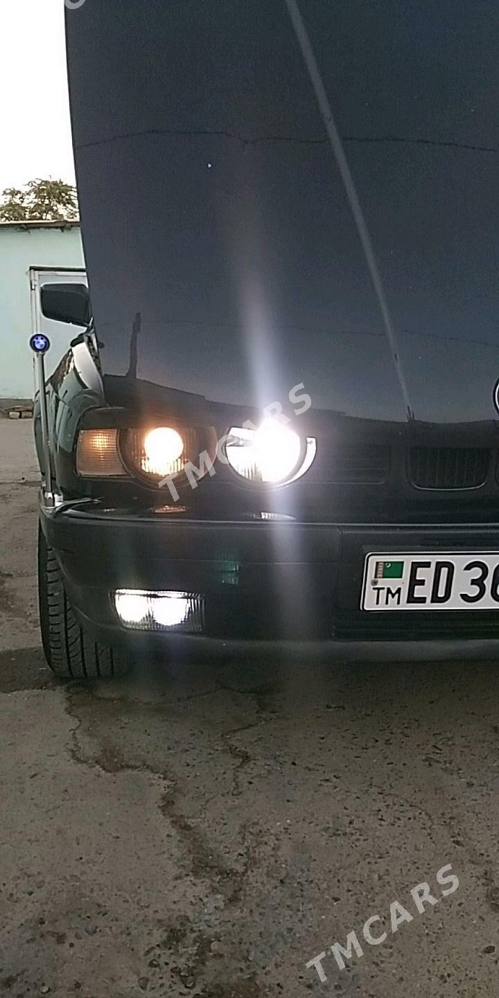 BMW 520 1990 - 55 000 TMT - Murgap - img 4