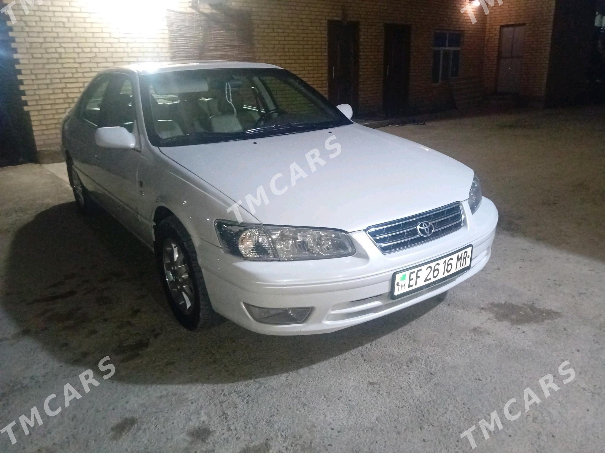 Toyota Camry 1999 - 130 000 TMT - Мары - img 3
