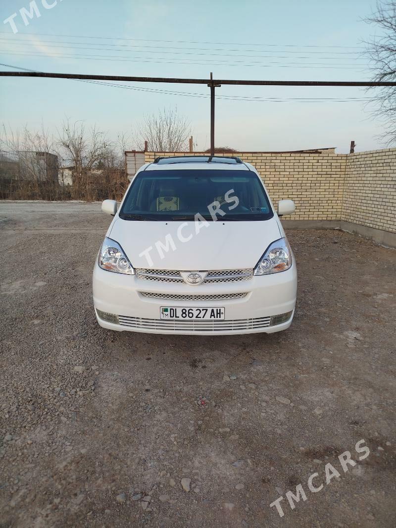 Toyota Sienna 2005 - 220 000 TMT - Теджен - img 7