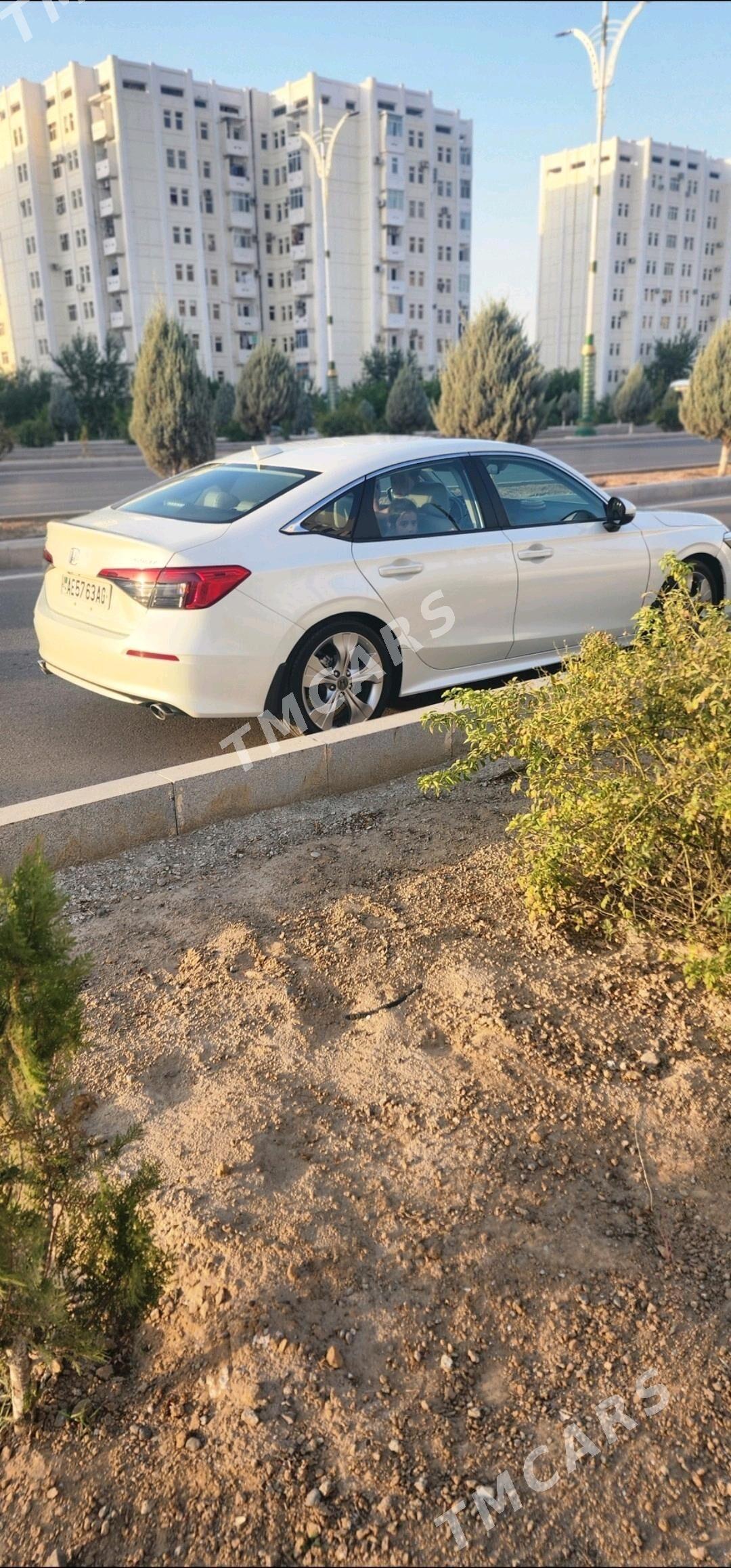 Honda Civic 2022 - 245 000 TMT - Parahat 8 - img 2