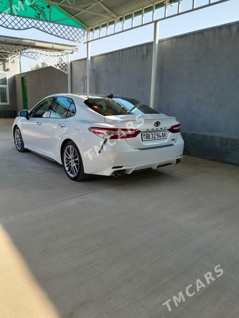 Toyota Camry 2019 - 355 000 TMT - Kaka - img 3