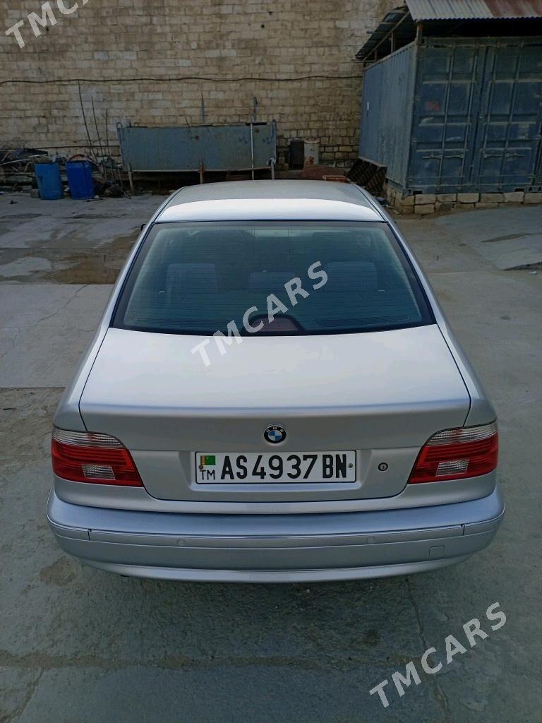 BMW E39 2000 - 110 000 TMT - Хазар - img 6