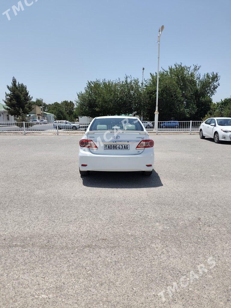 Toyota Corolla 2011 - 170 000 TMT - Ашхабад - img 3