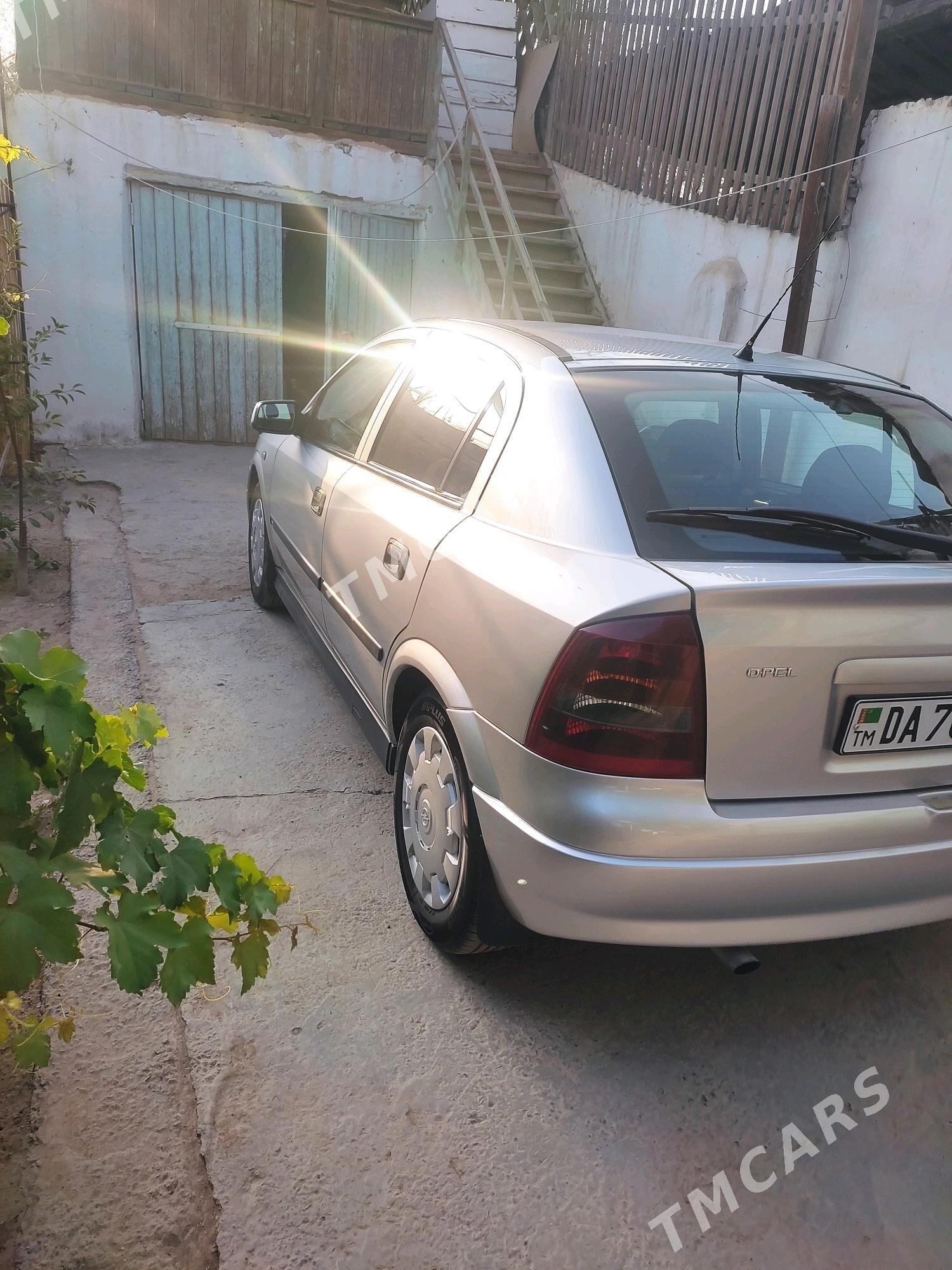 Opel Astra 2003 - 100 000 TMT - Дашогуз - img 5
