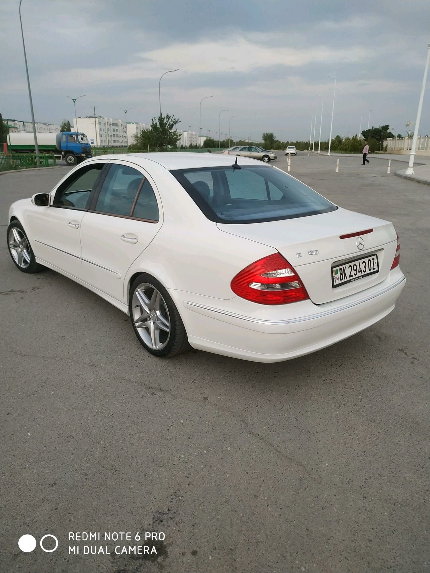 Mercedes-Benz E500 2004 - 150 000 TMT - Дашогуз - img 5