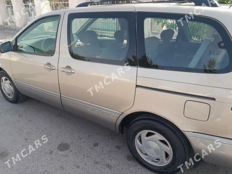 Toyota Sienna 2003 - 165 000 TMT - Türkmenabat - img 5