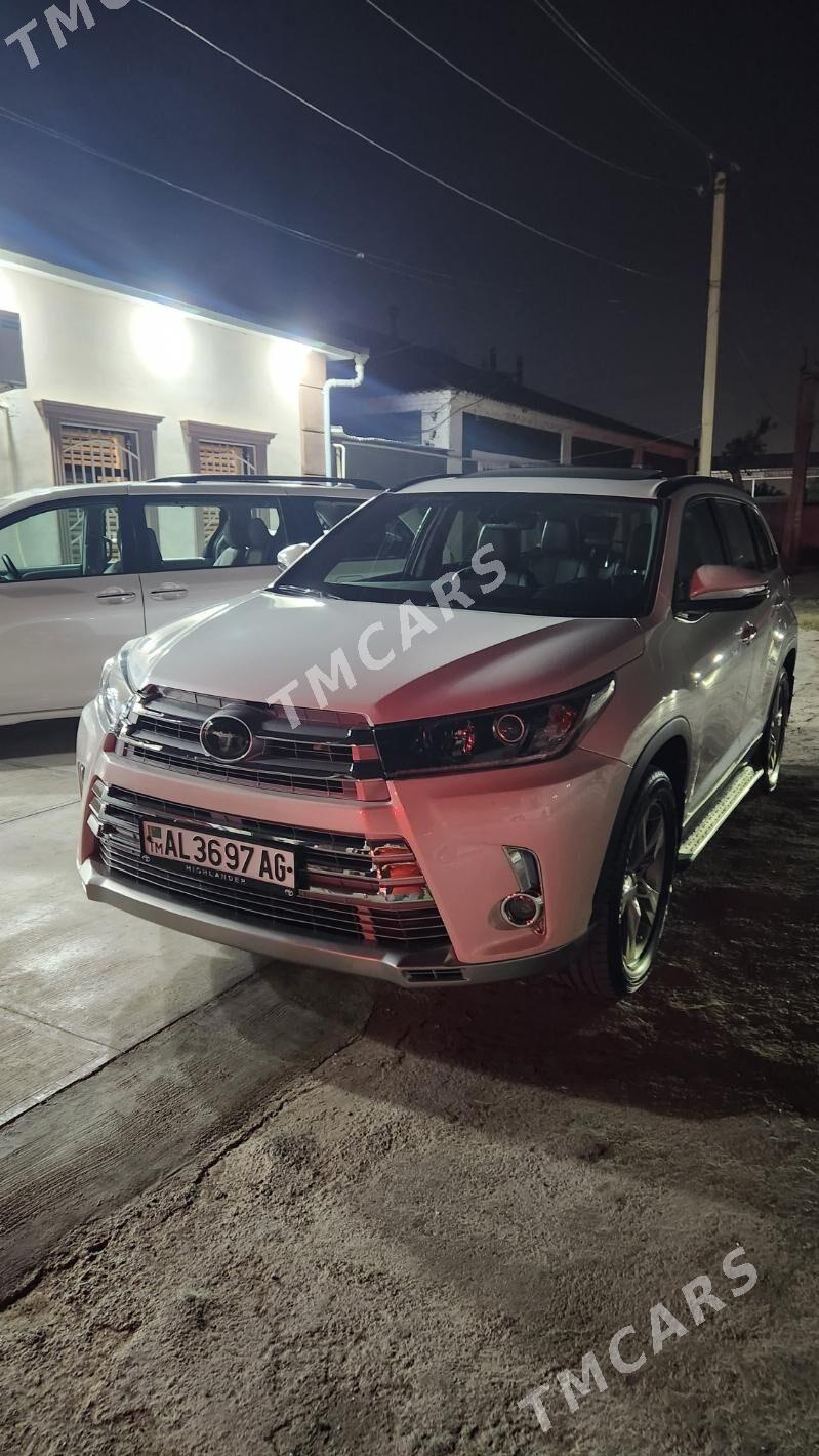 Toyota Highlander 2019 - 511 000 TMT - Aşgabat - img 3