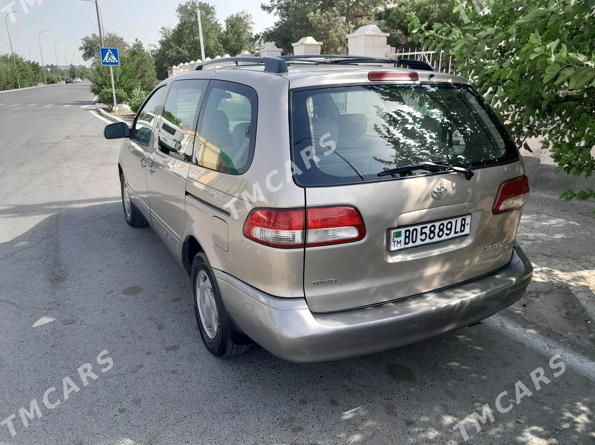 Toyota Sienna 2003 - 165 000 TMT - Türkmenabat - img 7