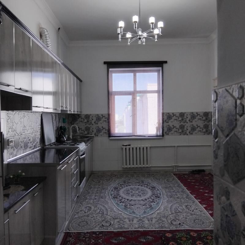 Элитка Новруз 2 4эт 4ком 204м² - Дашогуз - img 3