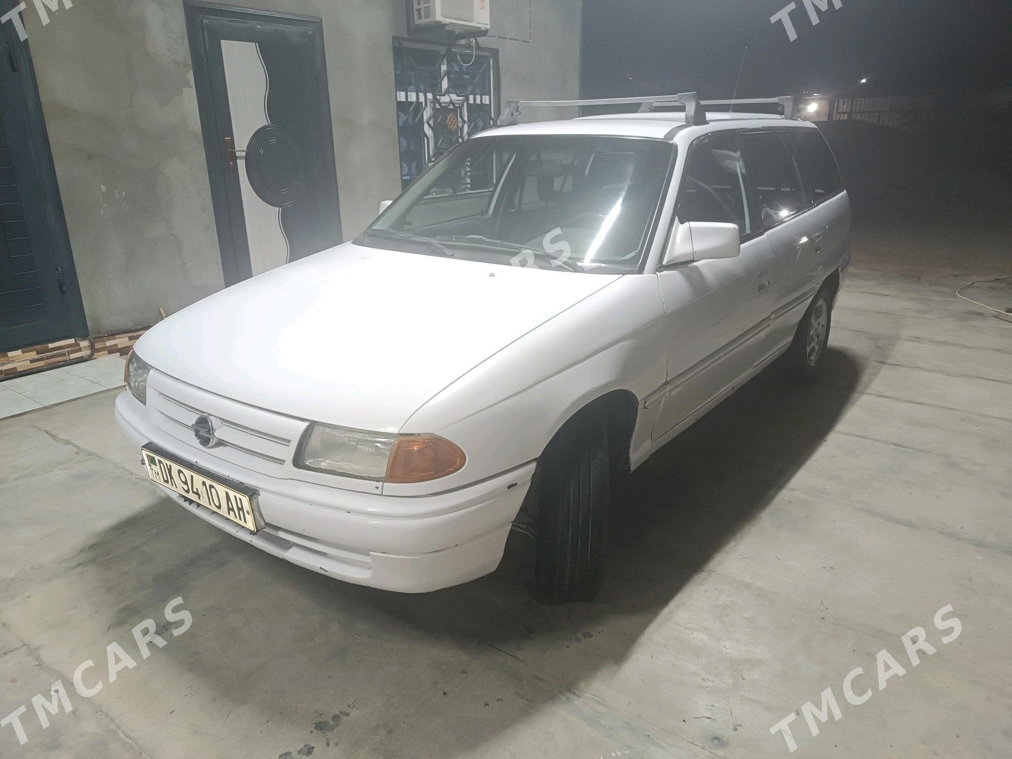 Opel Astra 1992 - 40 000 TMT - Bäherden - img 5
