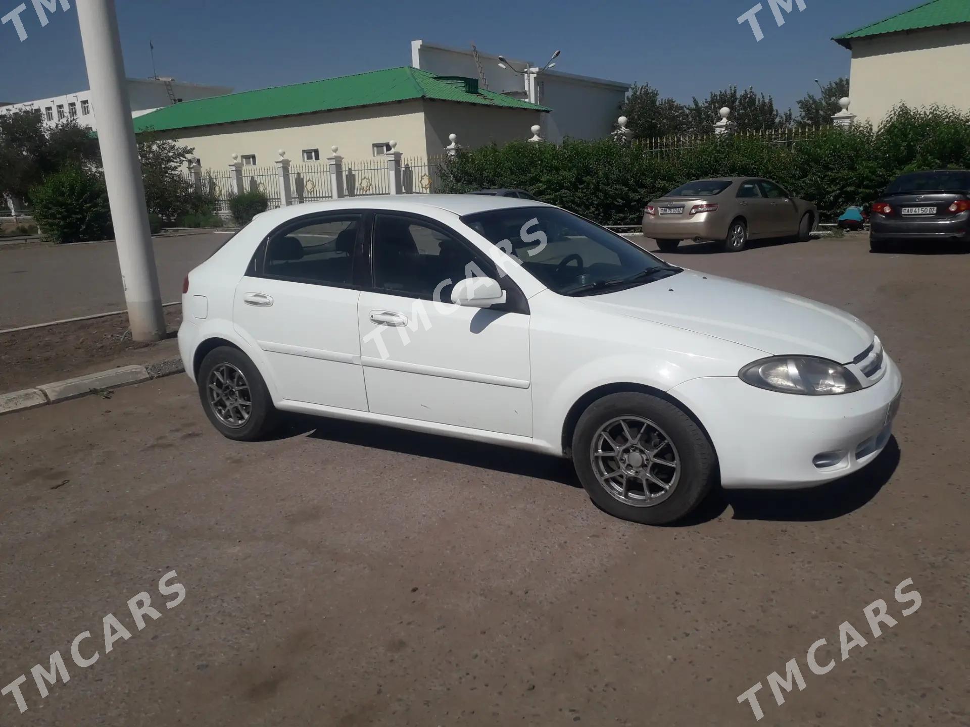 Chevrolet Lacetti 2005 - 70 000 TMT - Дашогуз - img 2