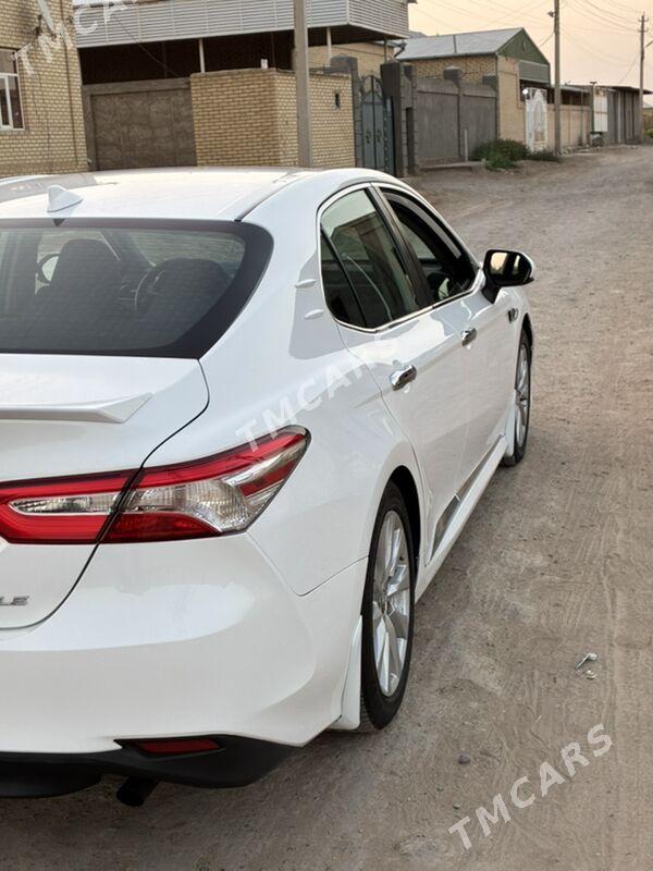 Toyota Camry 2019 - 385 000 TMT - Aşgabat - img 3