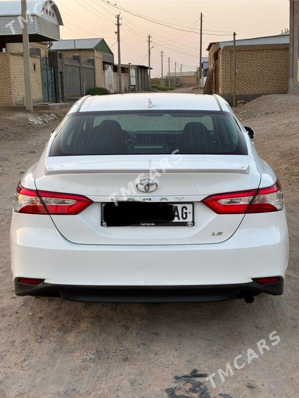 Toyota Camry 2019 - 385 000 TMT - Aşgabat - img 5