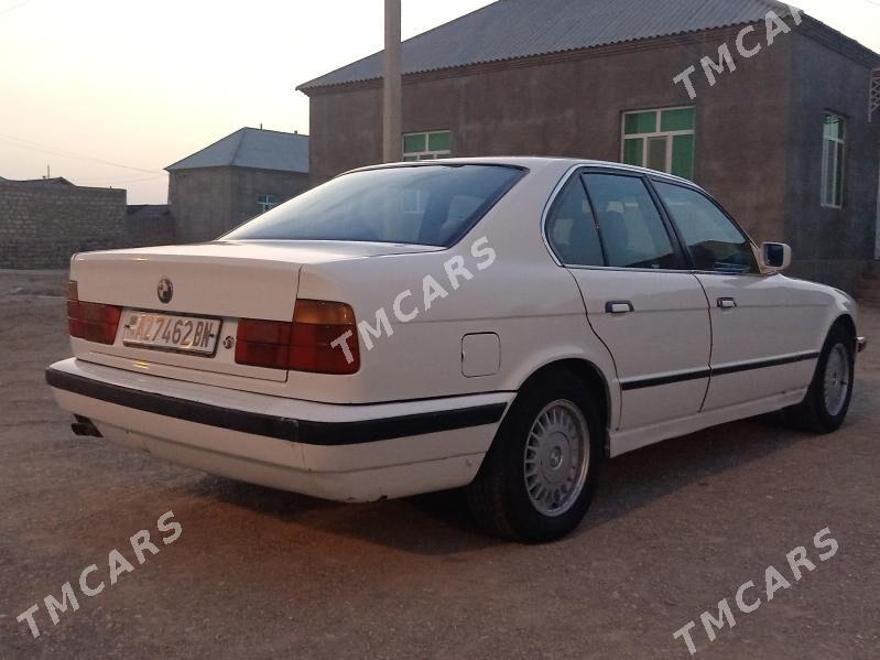 BMW 525 1989 - 40 000 TMT - Gumdag - img 4